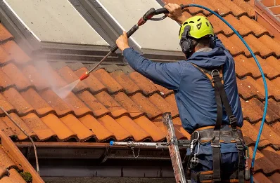 Démoussage et hydrofuge de toiture à Boulleville